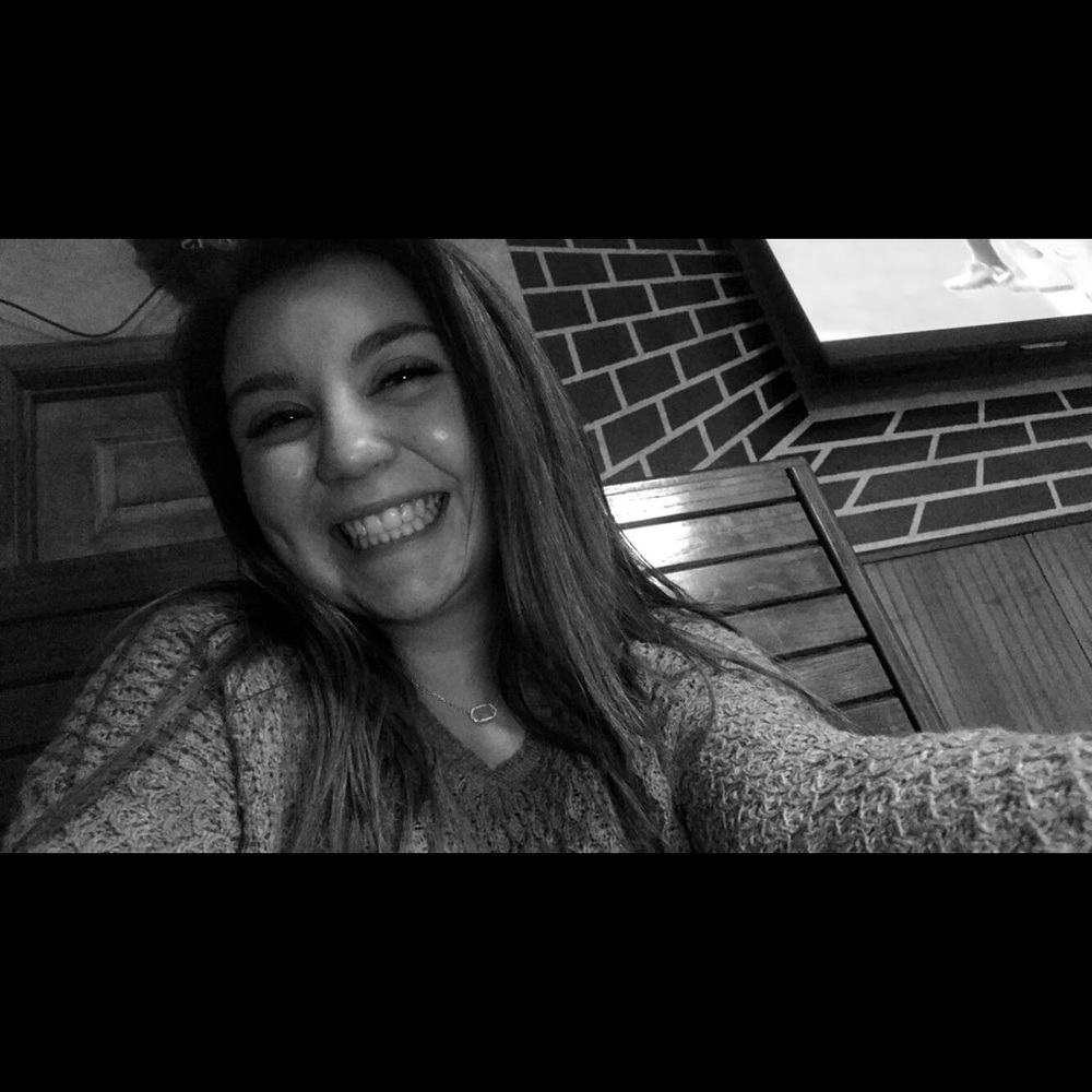 Meet your Posher, Mollie